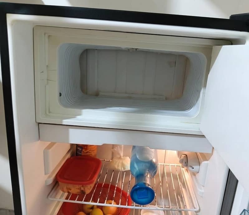 Dawlance Fridge 4