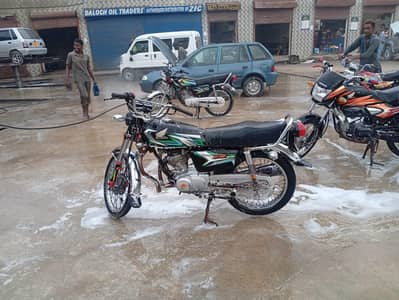125 model 2023