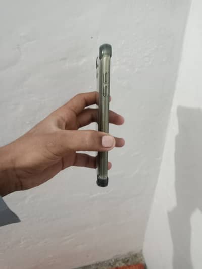 Samsung Mobile J7