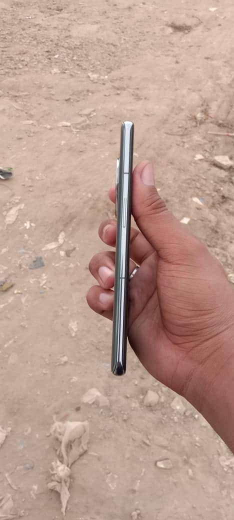 One Plus 11 2