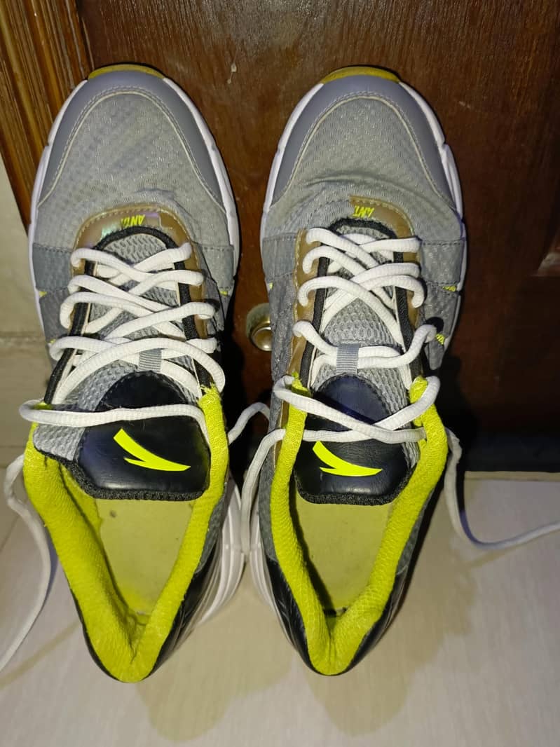 Jogging Shoes 6
