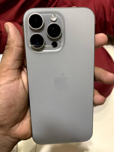 Apple iPhone 15 Pro Max