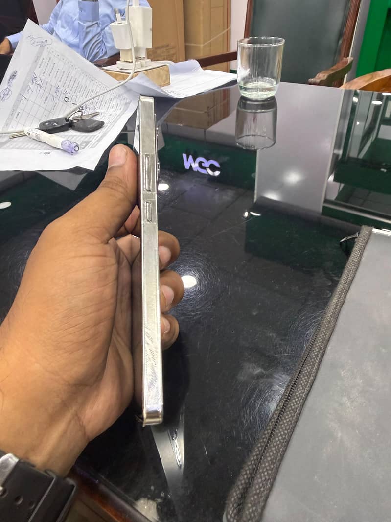 Infinix Note 40 1
