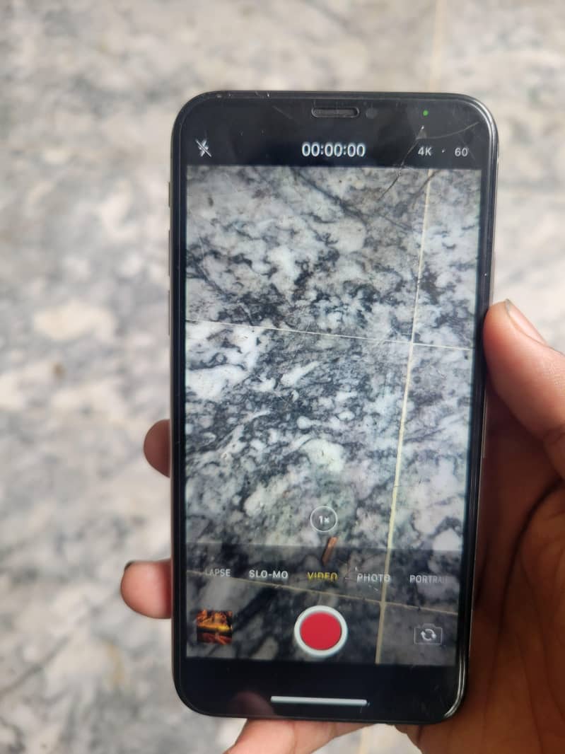 Apple iPhone X 9