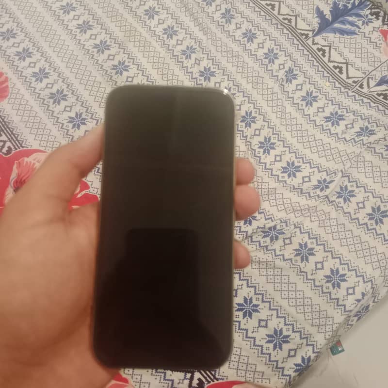 Apple iPhone 14 Pro 2