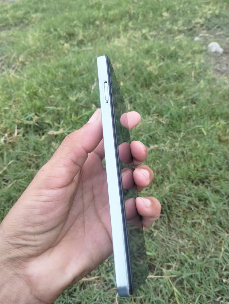 Tecno CAMON 20 1