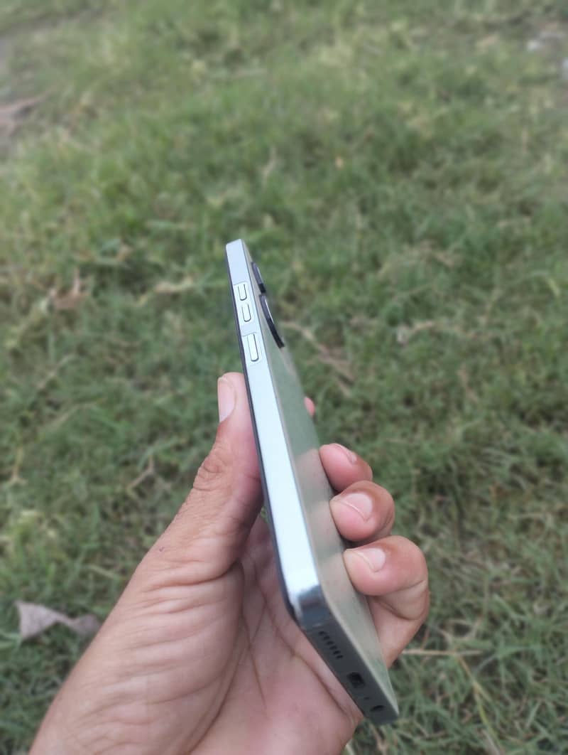 Tecno CAMON 20 4