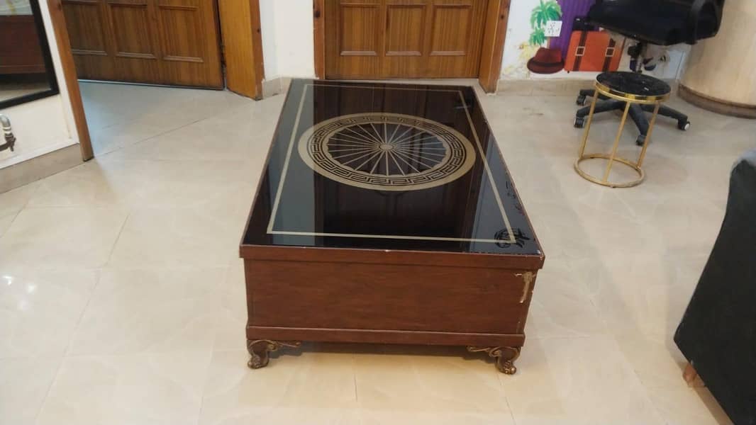 Table For Room 0