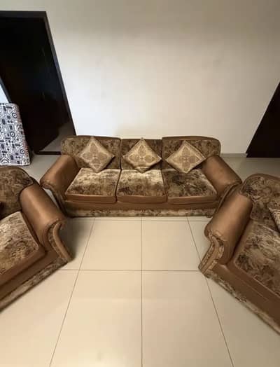 Sofa Set for Sale