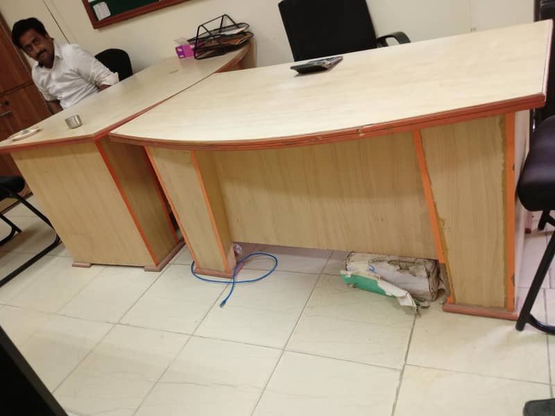 OFFICE TABLE 3