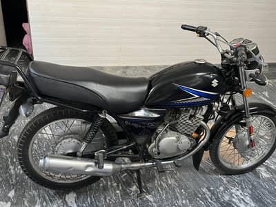 SUZUKI GS 150