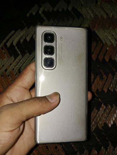 Infinix HOT 50 Pro+.