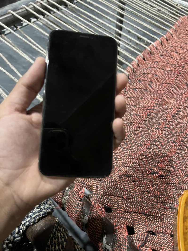 Apple iPhone X 1