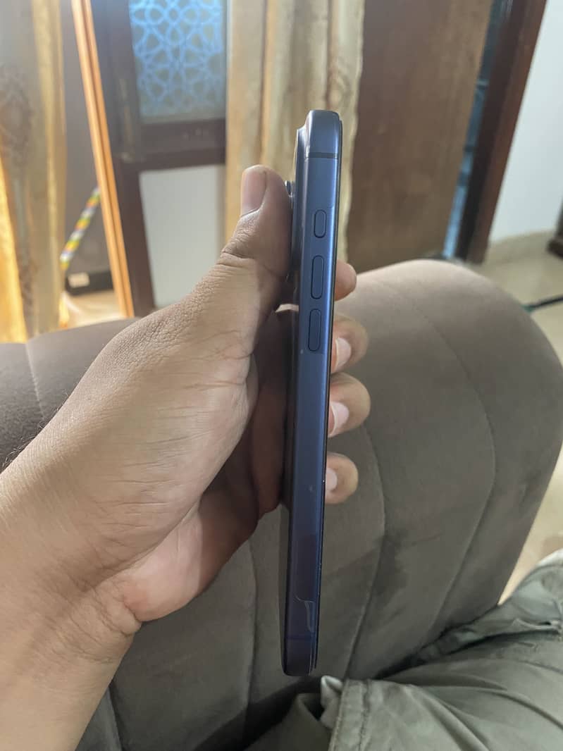 Apple iPhone 17 Pro Max 6