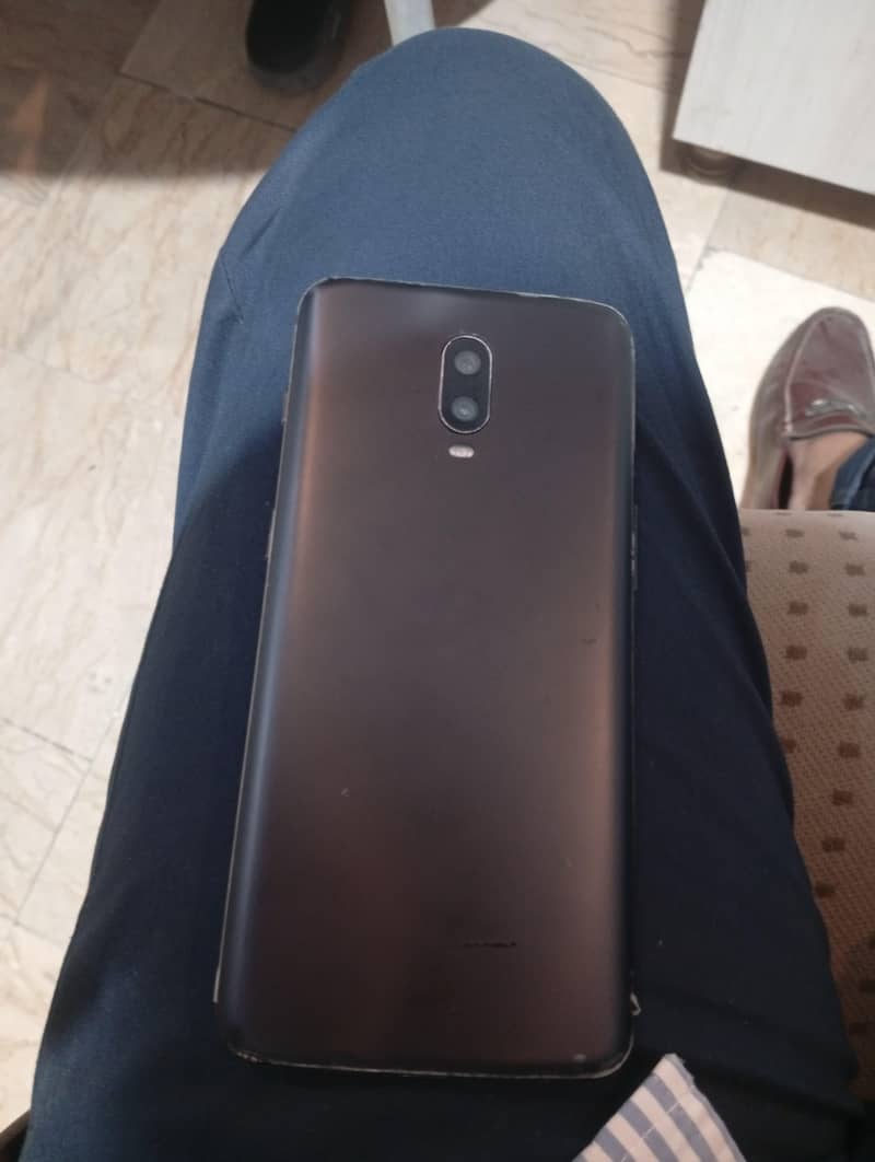 One Plus 6T 2