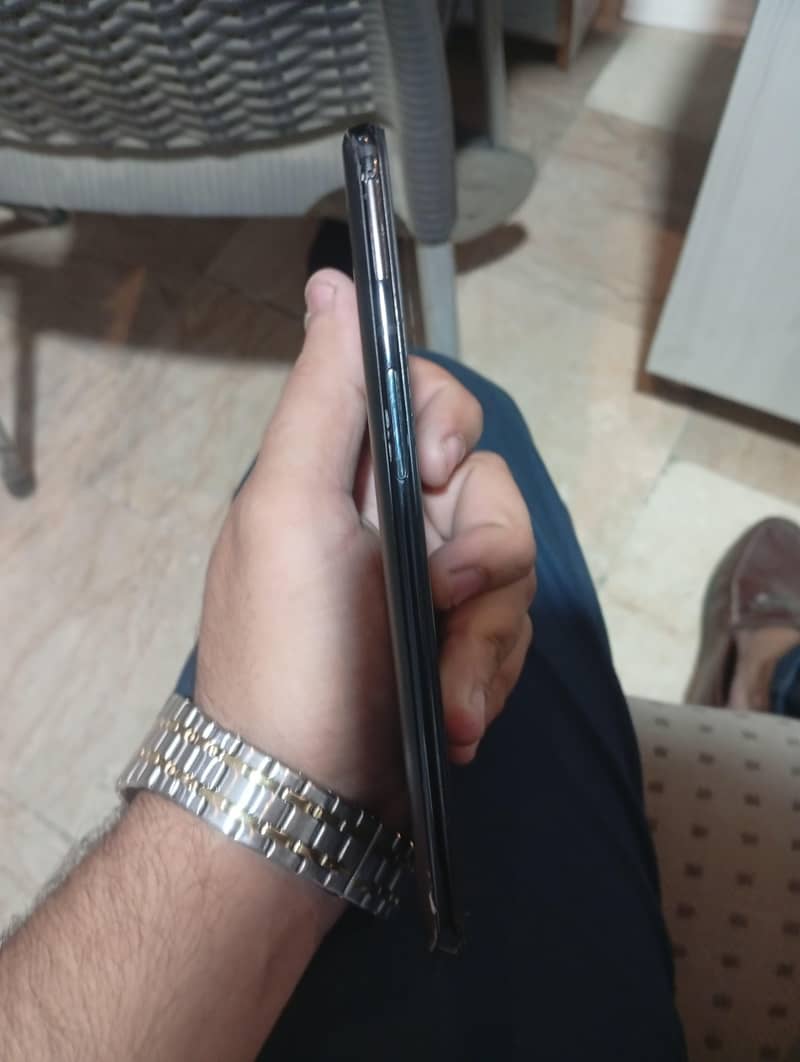 One Plus 6T 4
