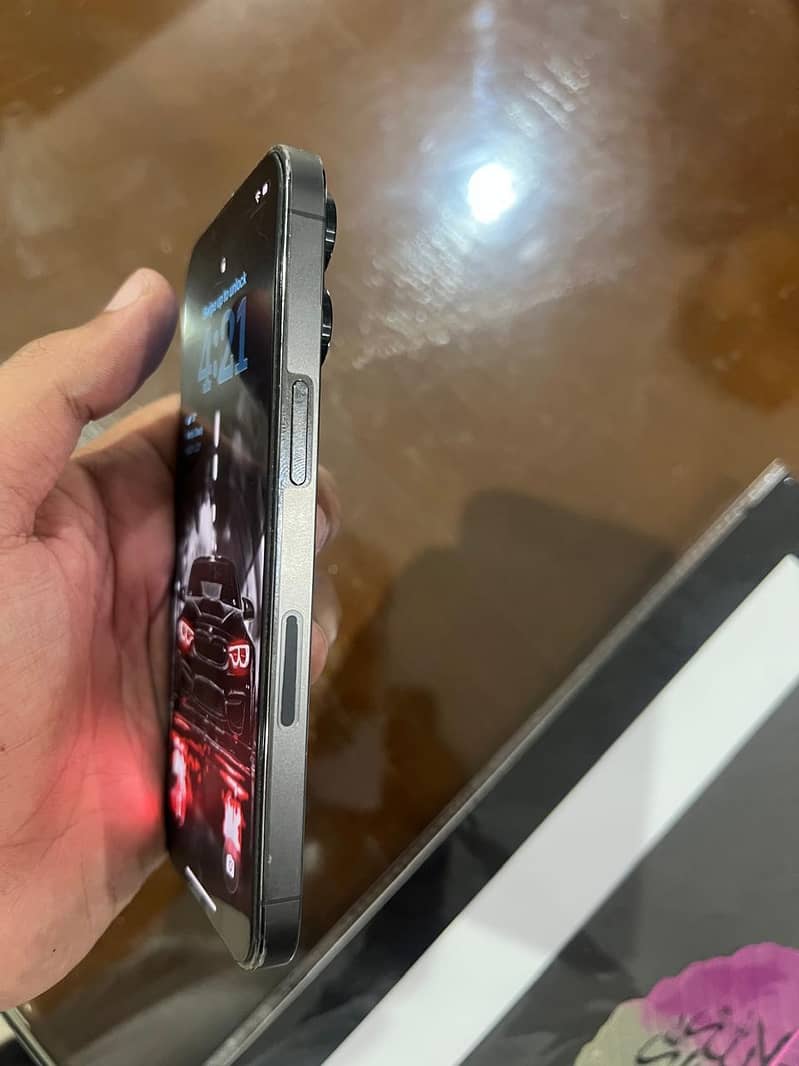 Apple iPhone 13 Pro 3