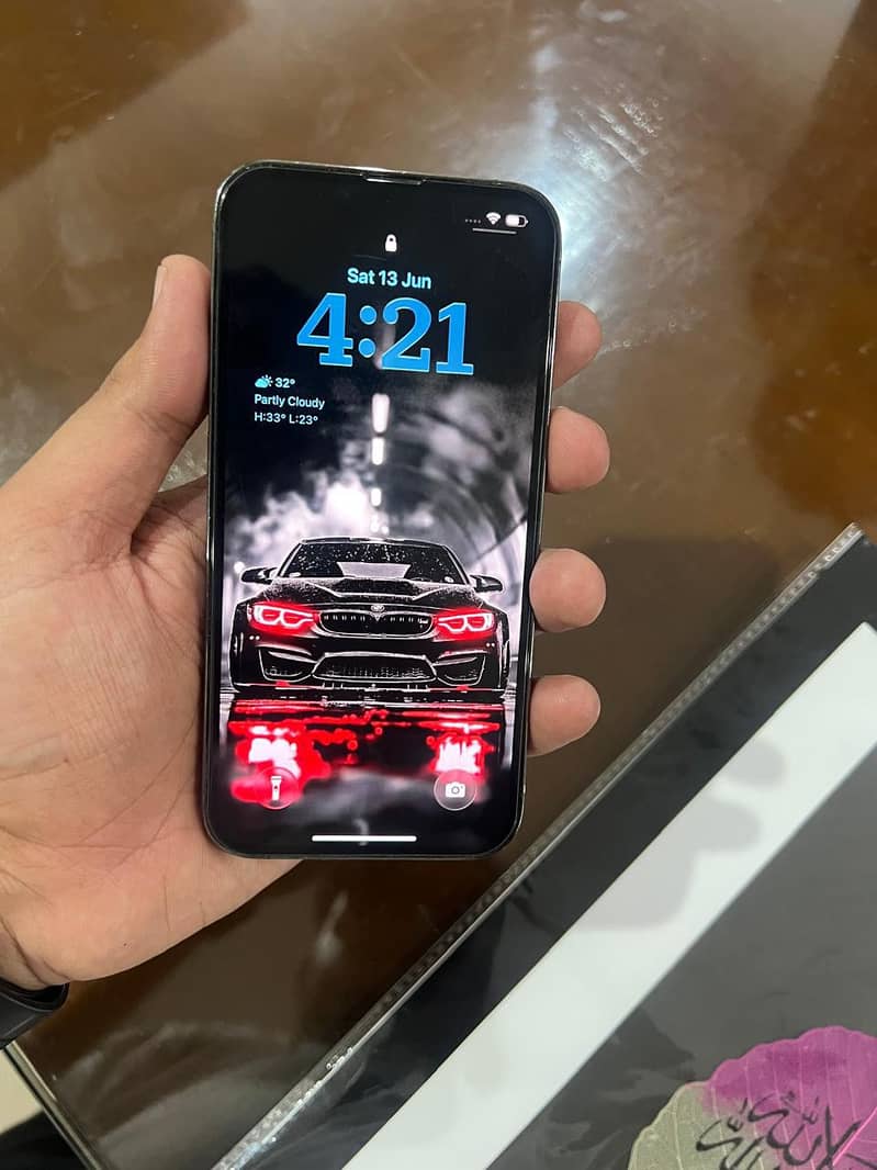 Apple iPhone 13 Pro 4