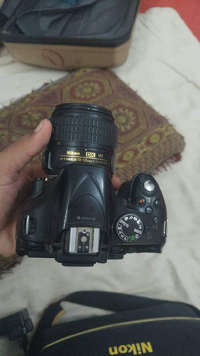 Nikon 5200D 0