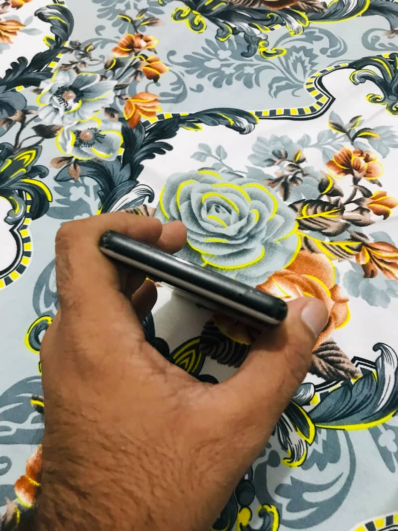 Google Pixel 6a 5