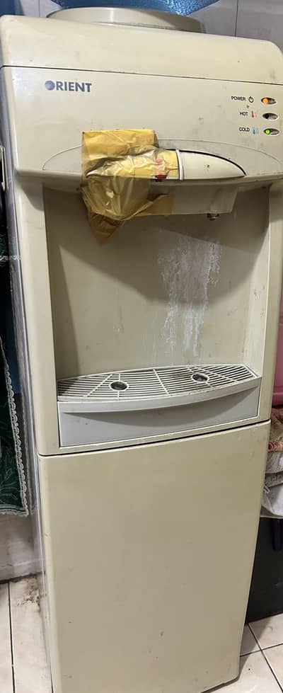Orient dispenser in working condition