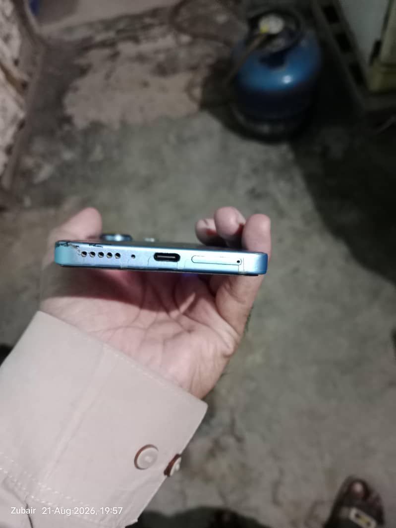 Xiaomi Redmi Note 13 1