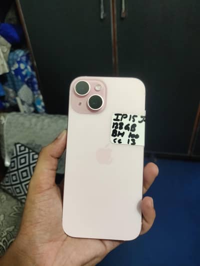 iPhone 15 128GB UNDER APPLE WARRANTY