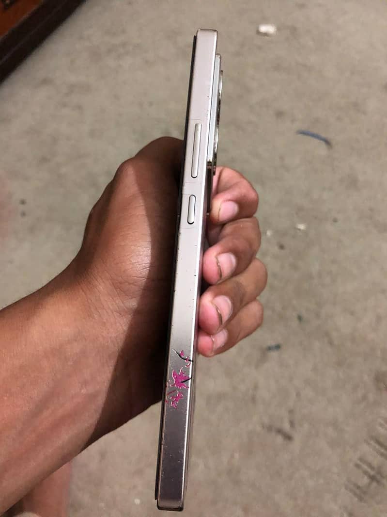 Infinix Note 40 1