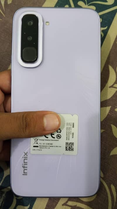 Infinix HOT 70