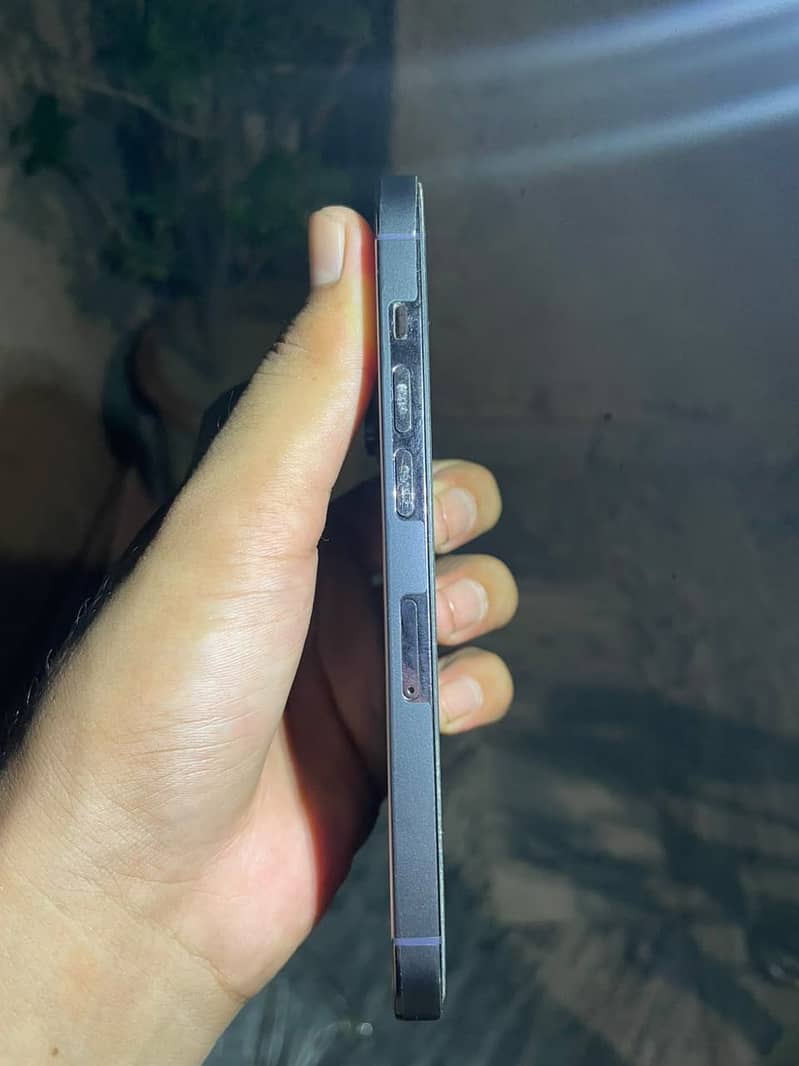 Apple iPhone 14 Pro 1