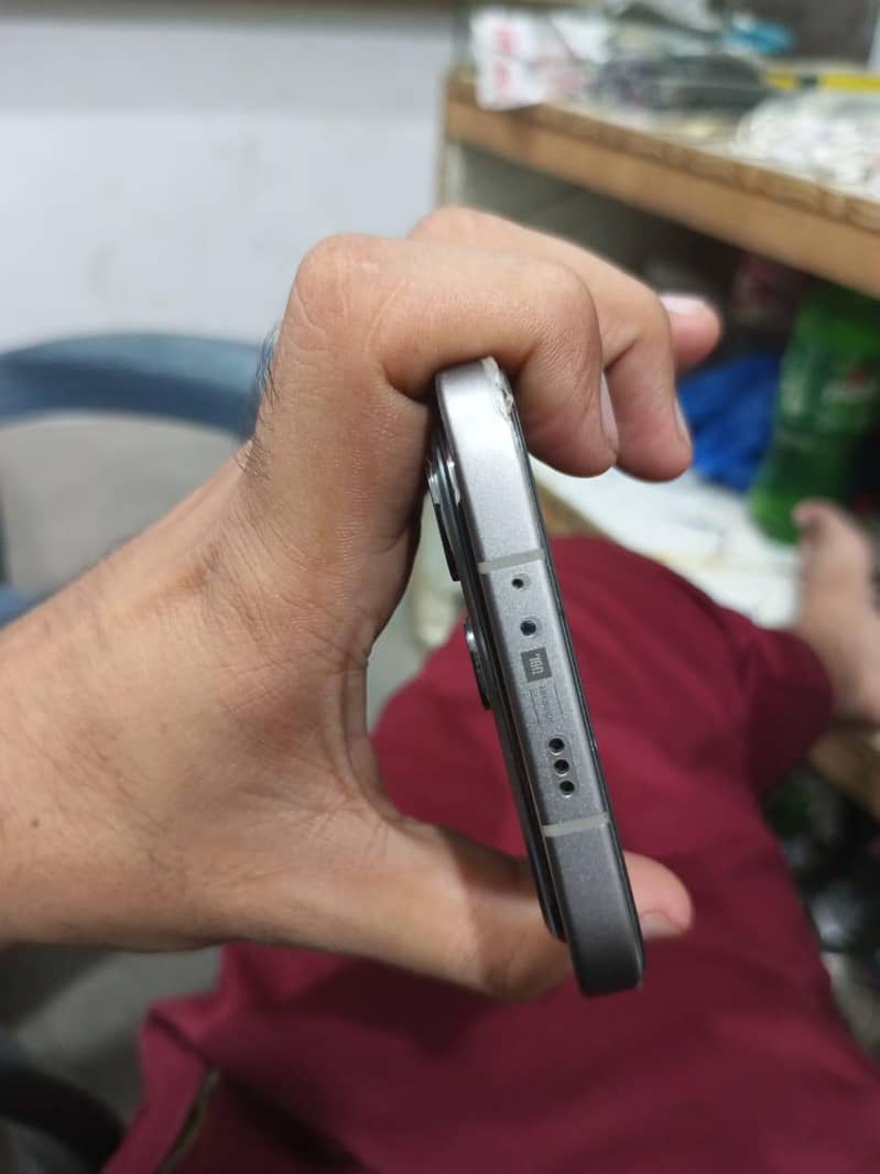 Infinix Note 60 4