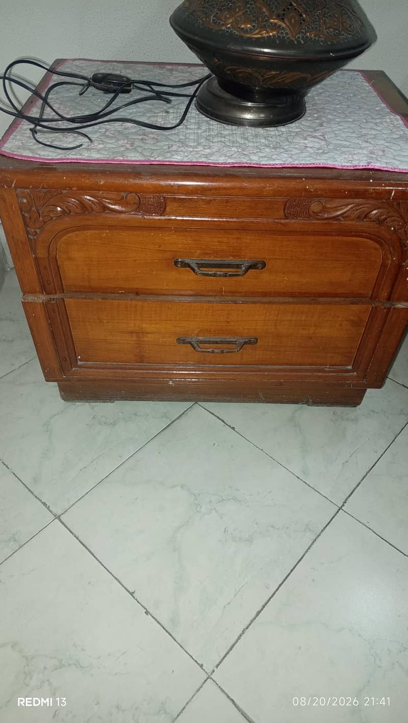 Used double bed 2
