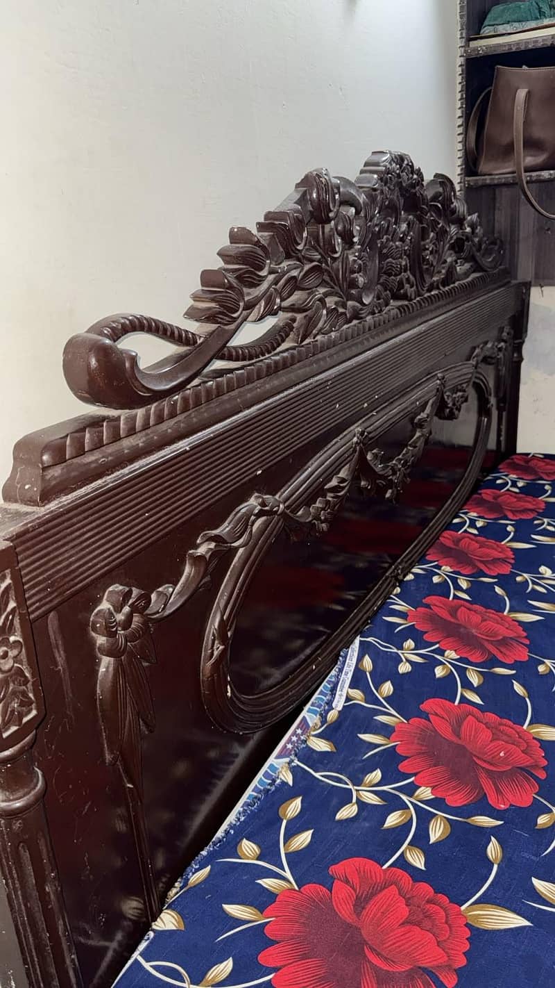 solid sheesham wood king size bed 1