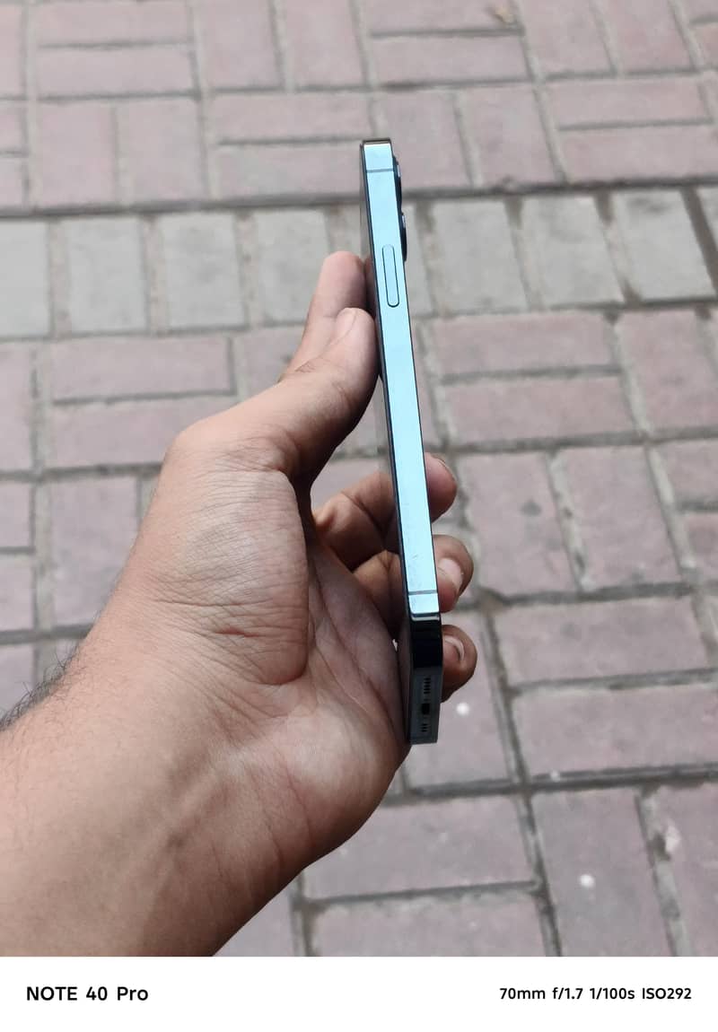 Apple iPhone 12 Pro 1