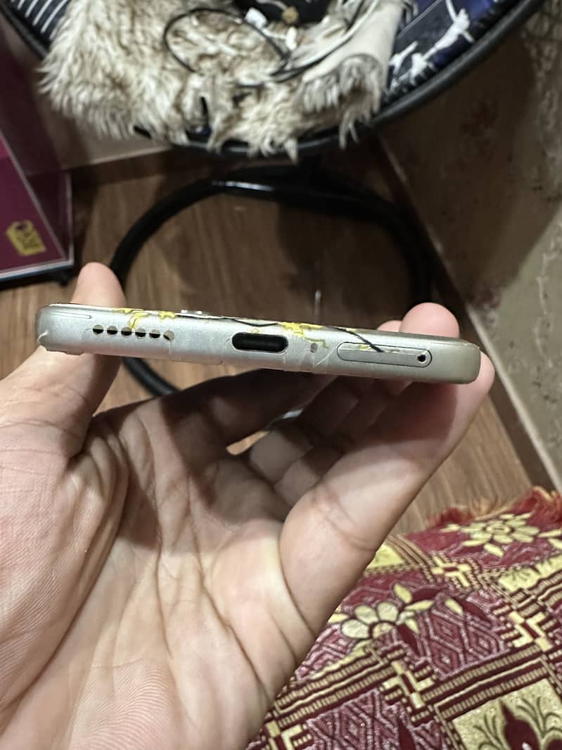 Infinix Note Edge 5