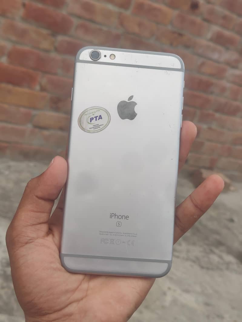 Apple iPhone 6S Plus 0