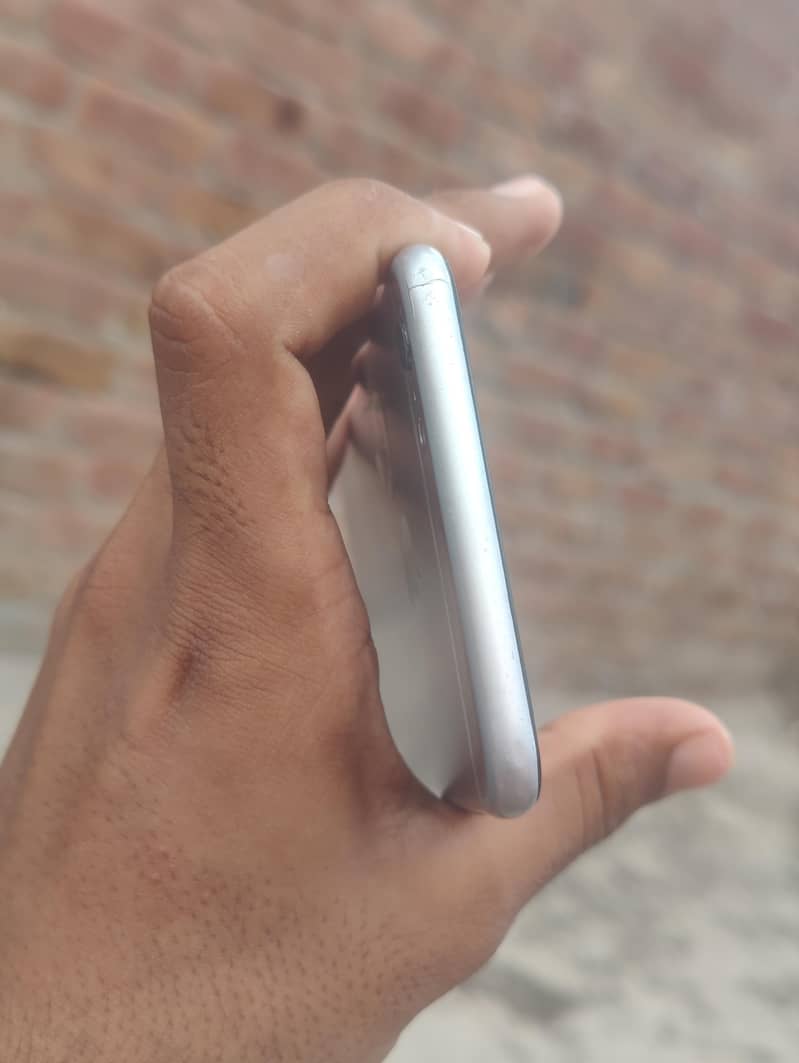 Apple iPhone 6S Plus 3