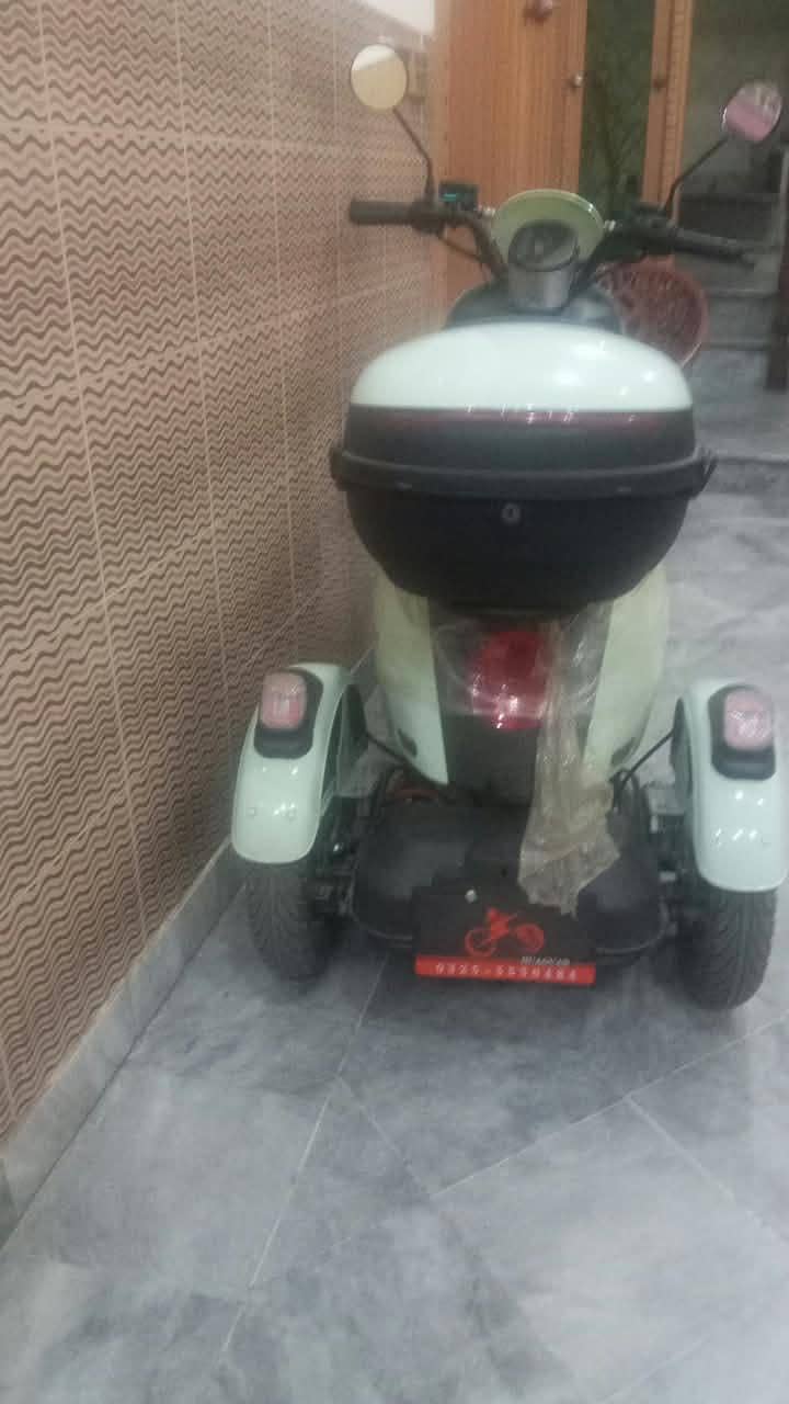 Scooty 2