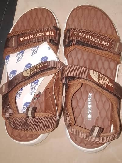 BRAND NEW SANDAL.