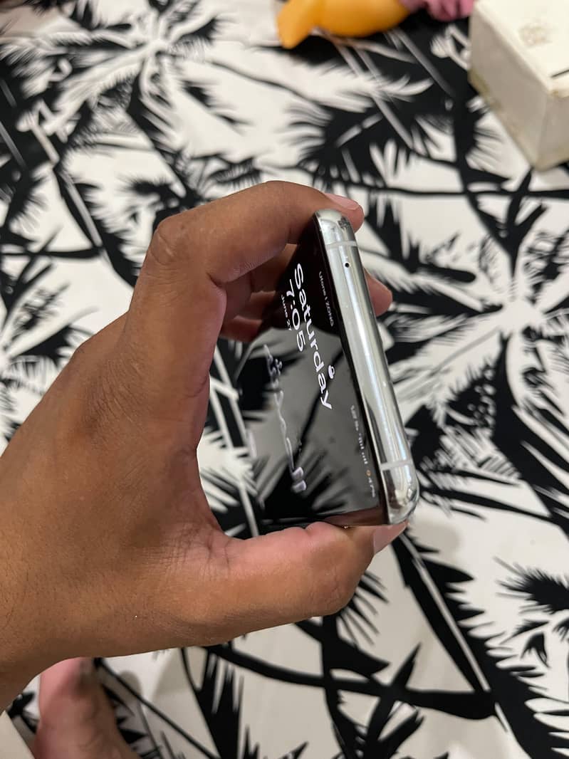 One Plus 9 Pro 1