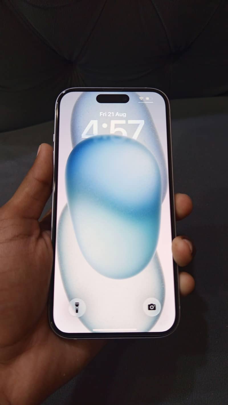 iPhone 15 0