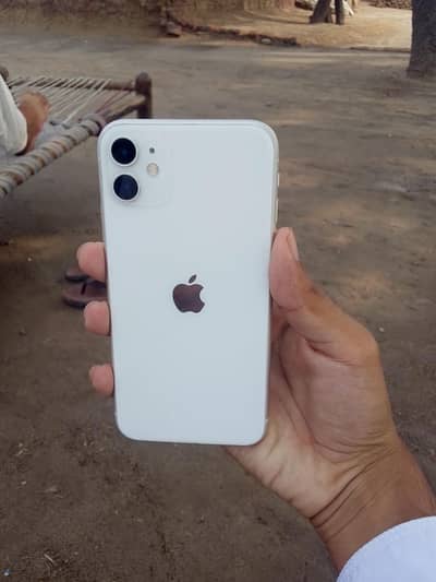 Apple iPhone 11.  waterpack.    03487768576