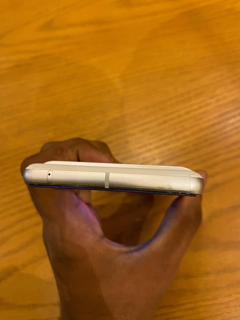 Google Pixel 7 3