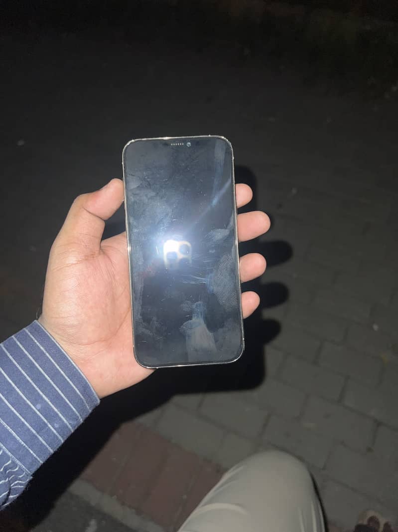 Apple iPhone 12 Pro 0