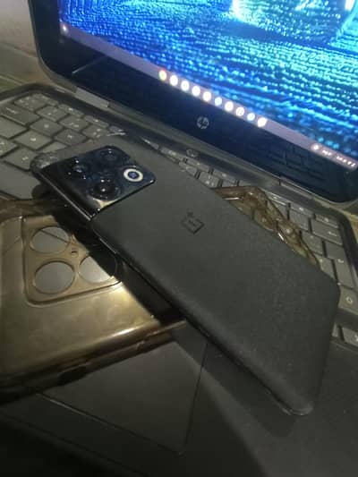 One Plus 10 Pro