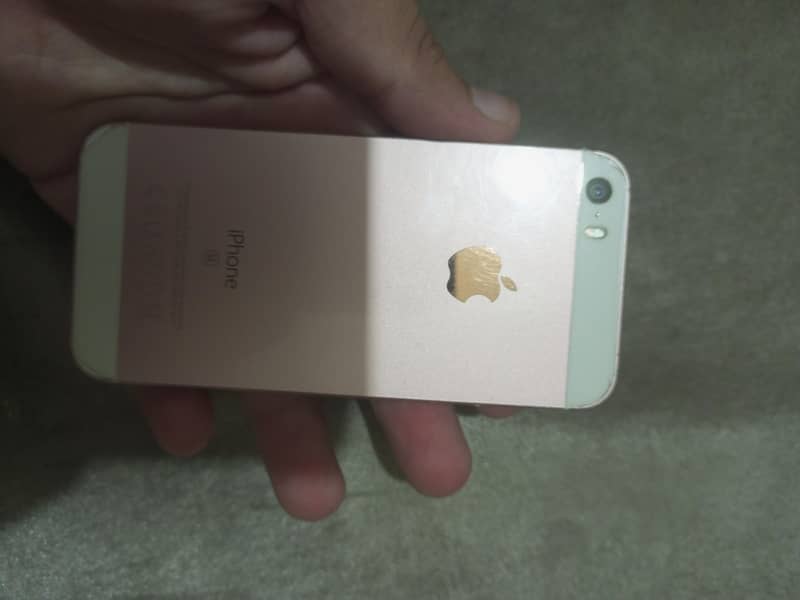 Apple iPhone SE 5