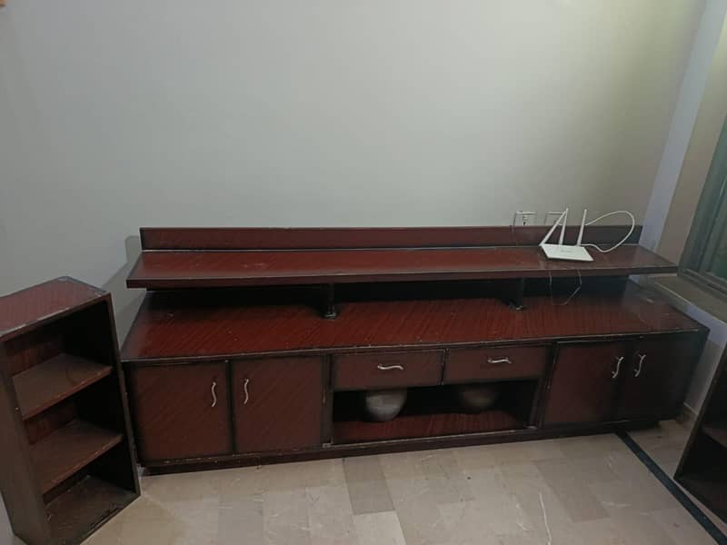 Media wall console 3