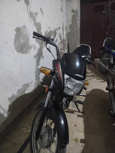 Honda prider 2014 model