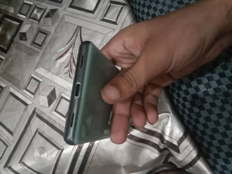 Google Pixel 6a 4