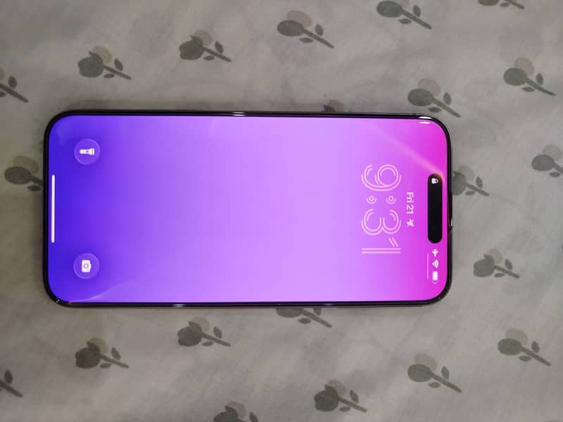 Apple iPhone 15 Pro Max 5